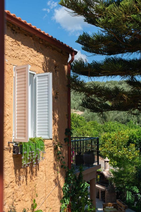 Casa Arokaria Apartment Petaliana Exterior photo